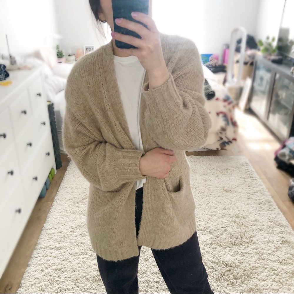 Aritzia Wilfred free Alpaca Wool knit cardigan